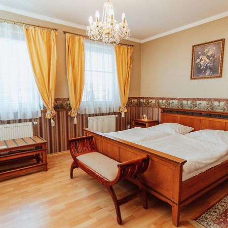 Penzion Bene Chotebor Ngoại thất bức ảnh